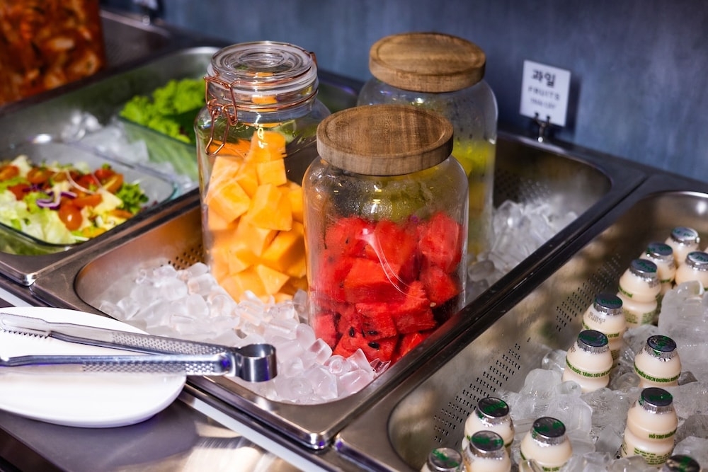 朝食ビュッフェ