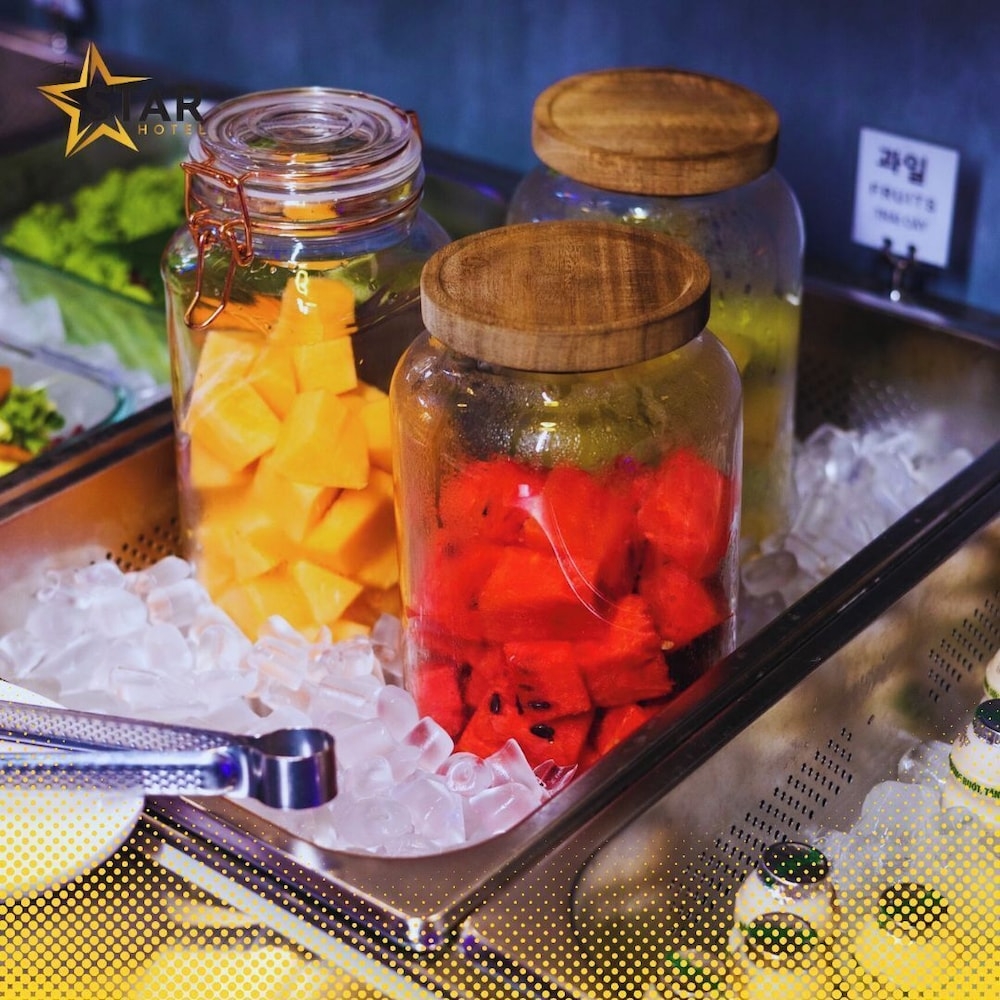 朝食ビュッフェ