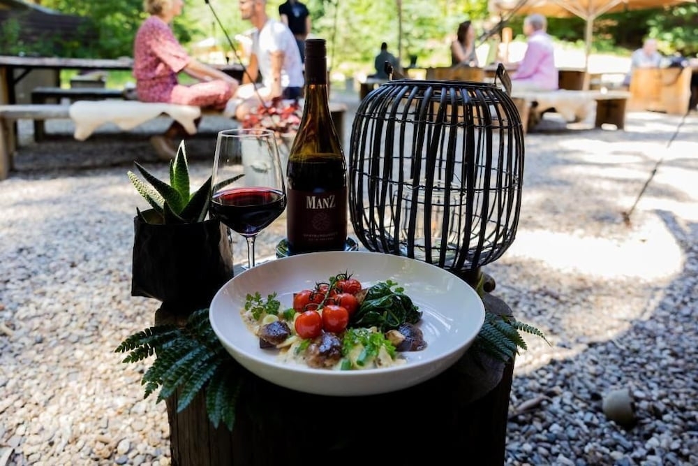 屋外ダイニングエリア