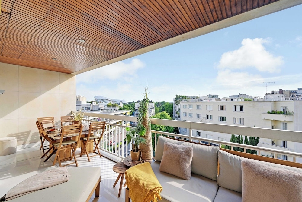 屋外ダイニングエリア