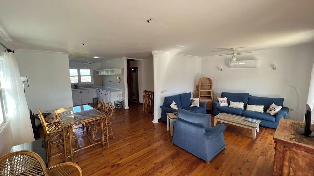 リビングルーム