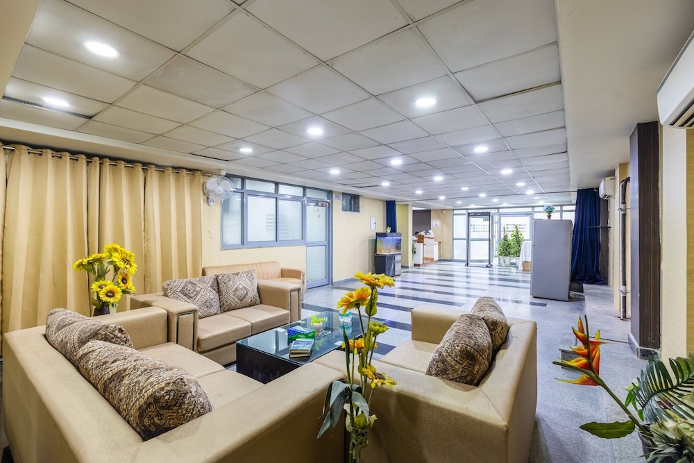 ロビー応接スペース