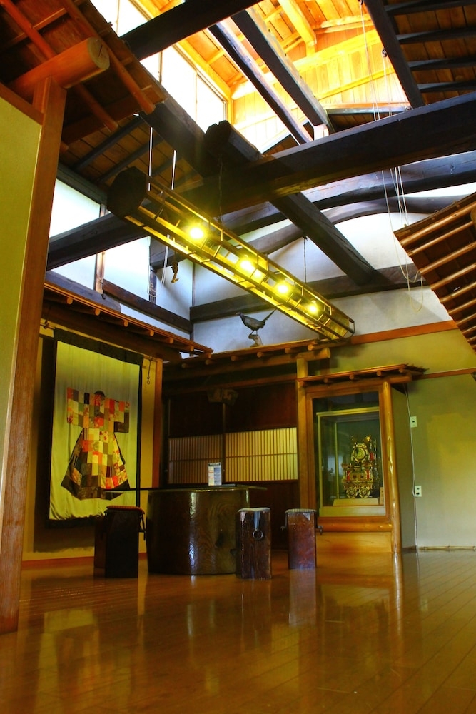 ロビー応接スペース