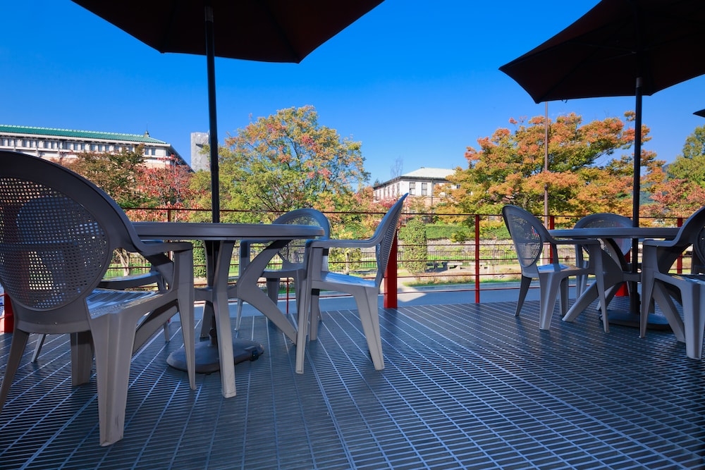 屋外ダイニングエリア