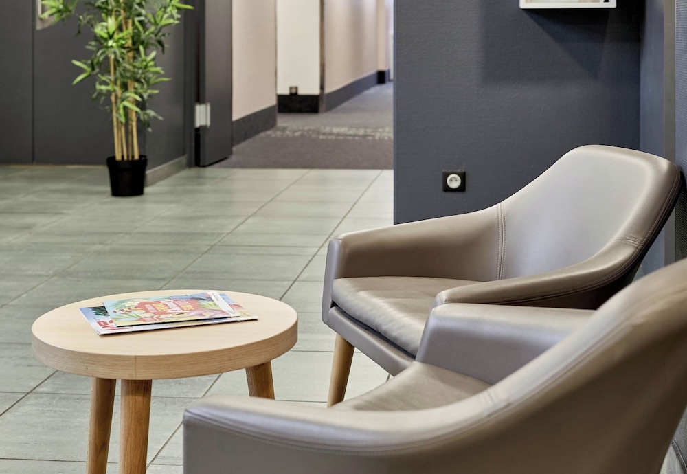 ロビー応接スペース