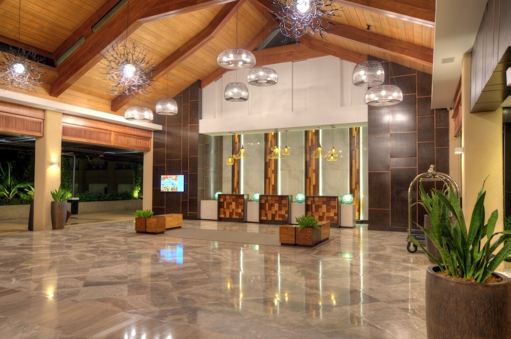 チェックイン / チェックアウト キオスク