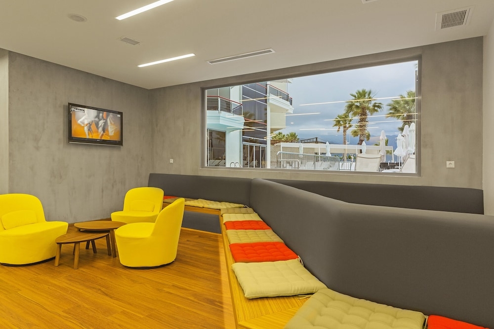 ロビー応接スペース