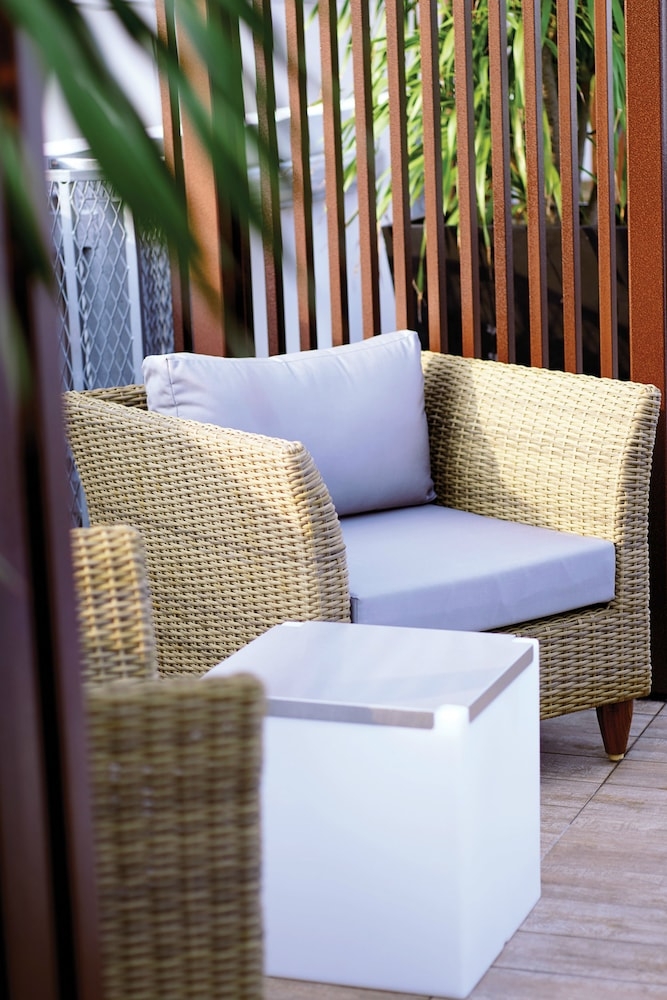 プールサイドバー