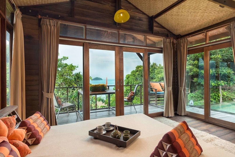 リビング エリア