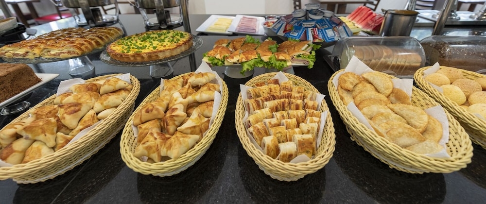 朝食ビュッフェ