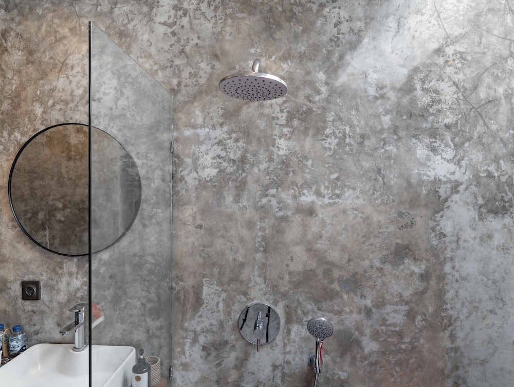 バスルームのシャワー