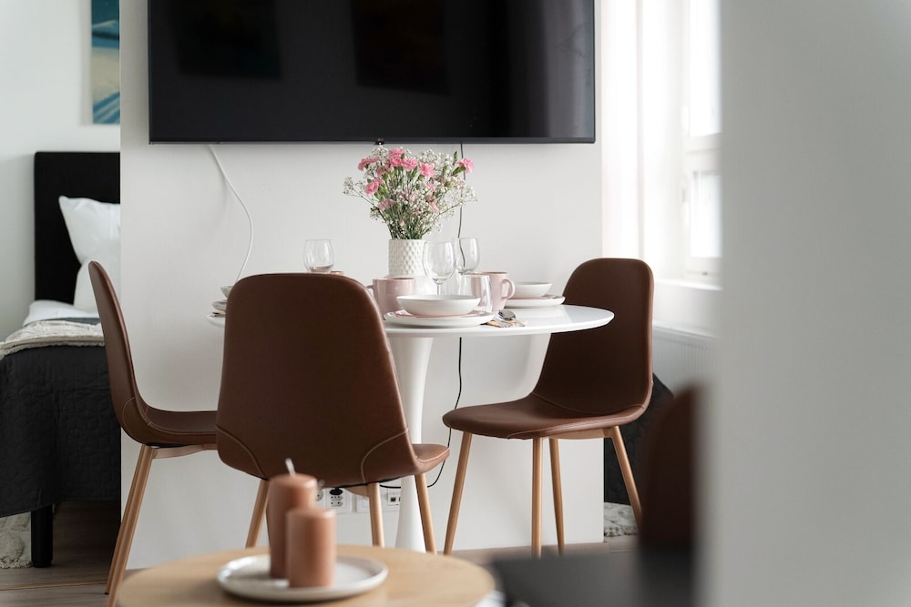 客室内のダイニングエリア