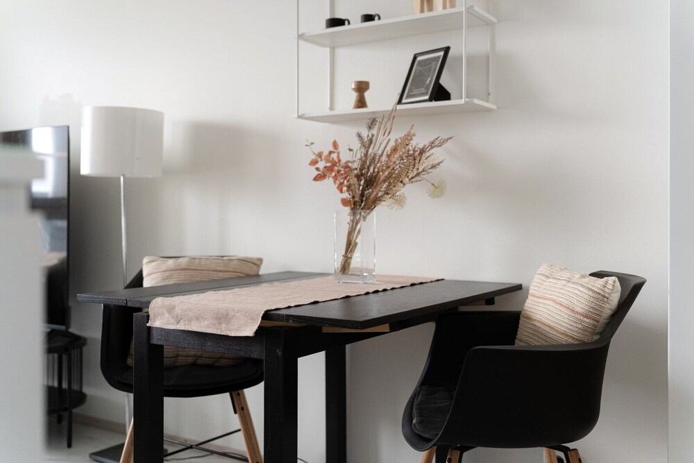 客室内のダイニングエリア