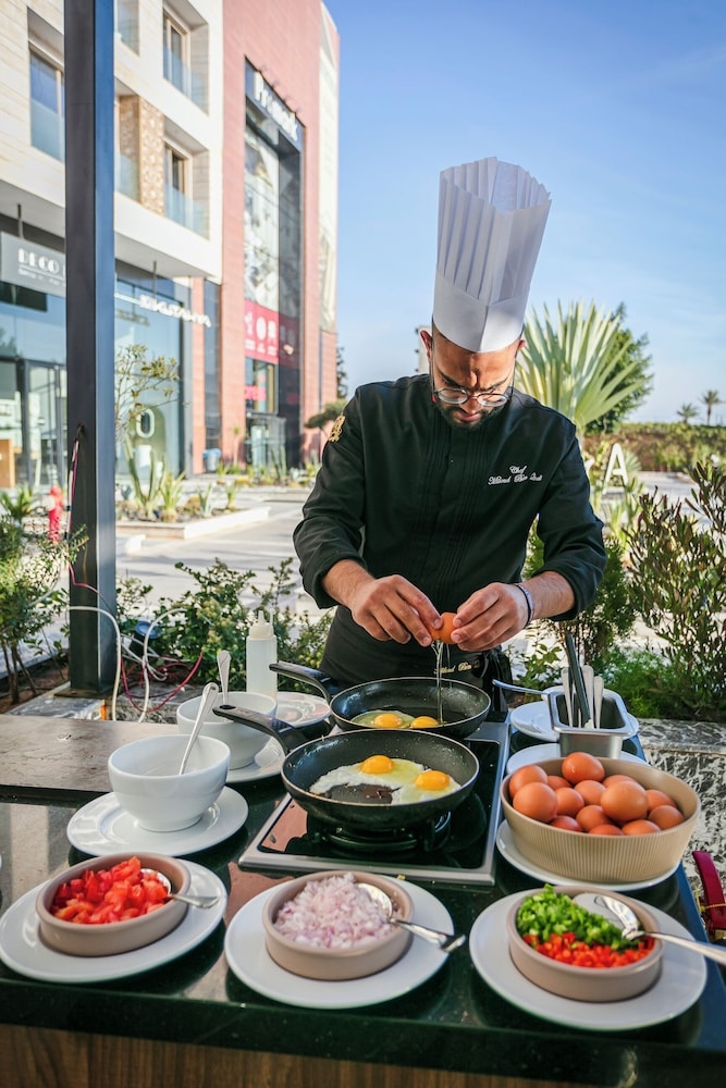 朝食ビュッフェ