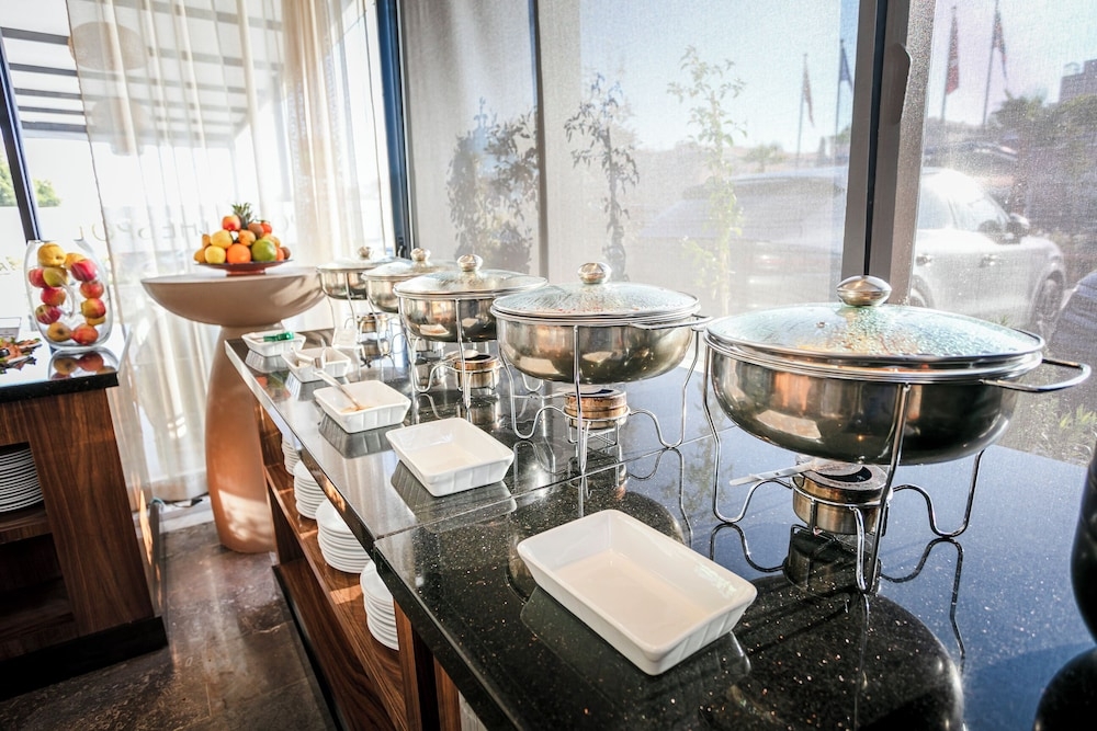 朝食ビュッフェ