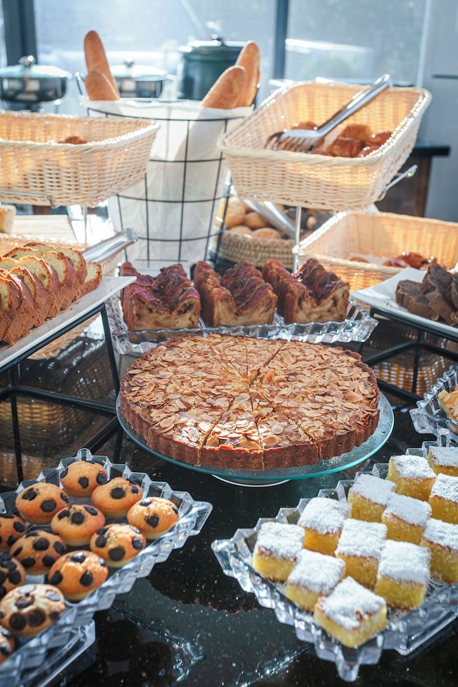 朝食ビュッフェ