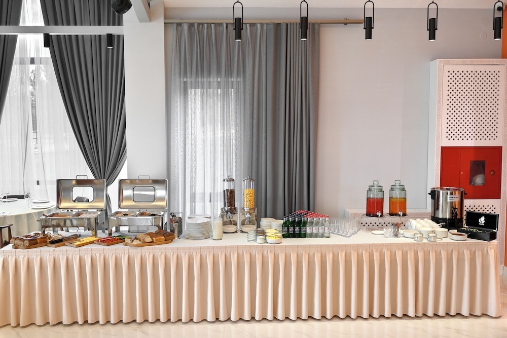 朝食ビュッフェ