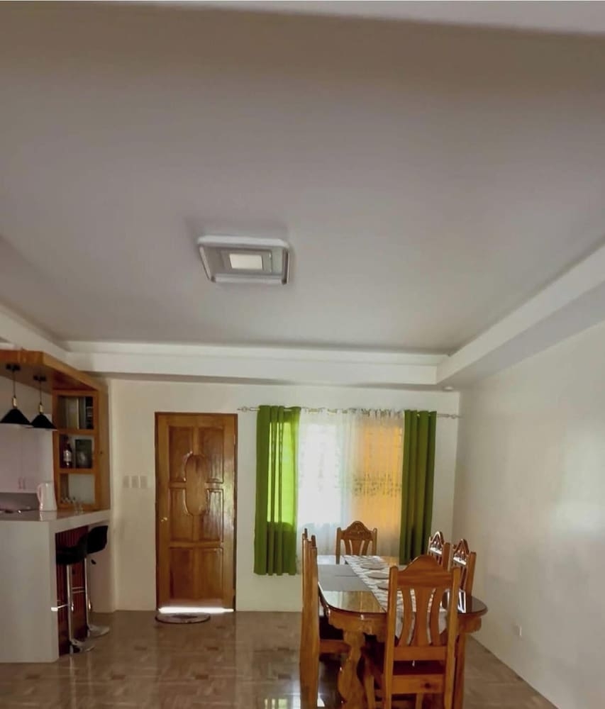 ダイニングルーム