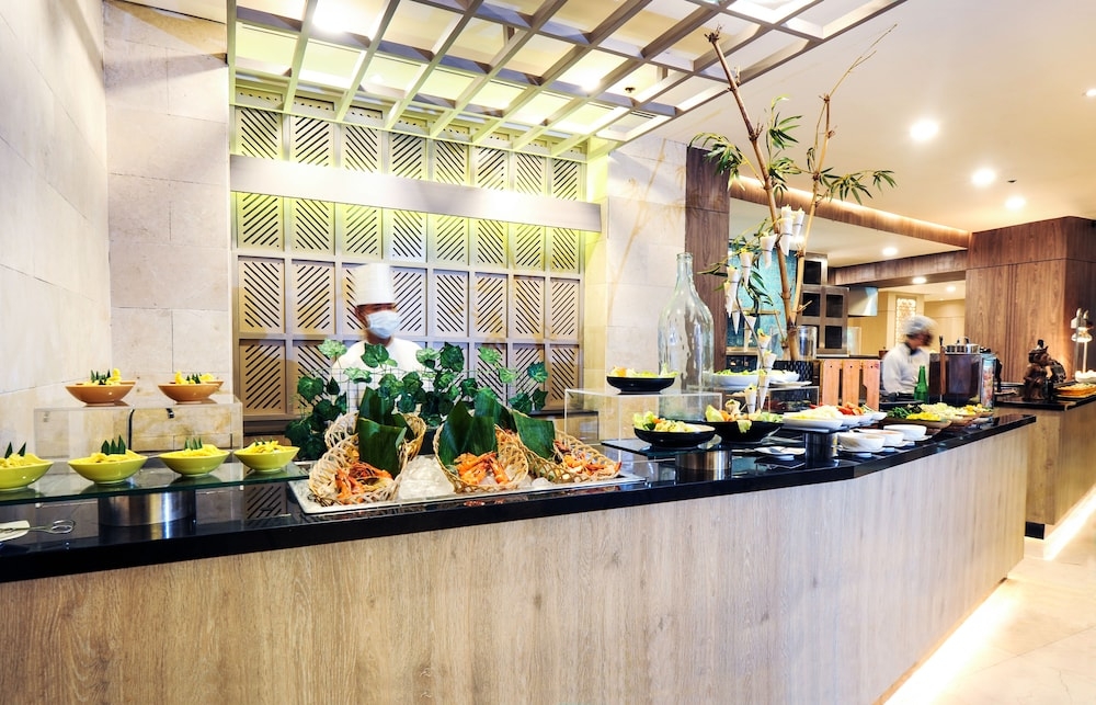 朝食ビュッフェ