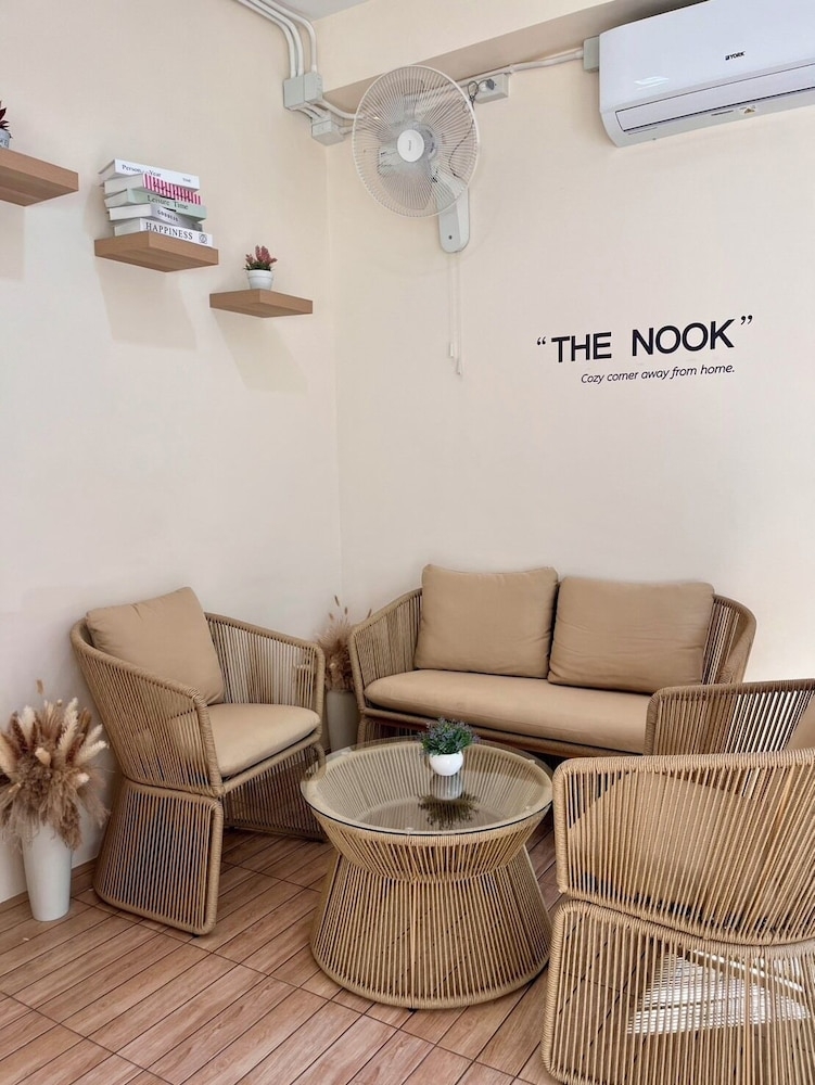 ロビー応接スペース