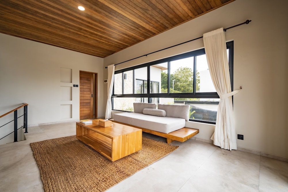 リビング エリア