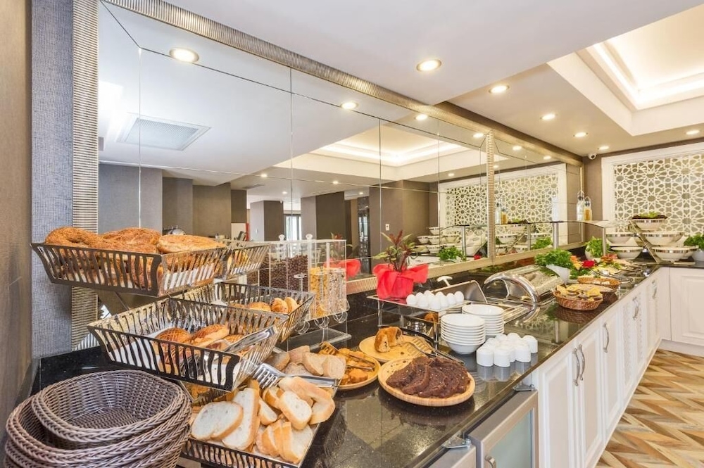 朝食ビュッフェ