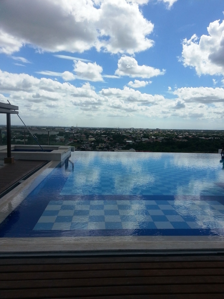 インフィニティ プール