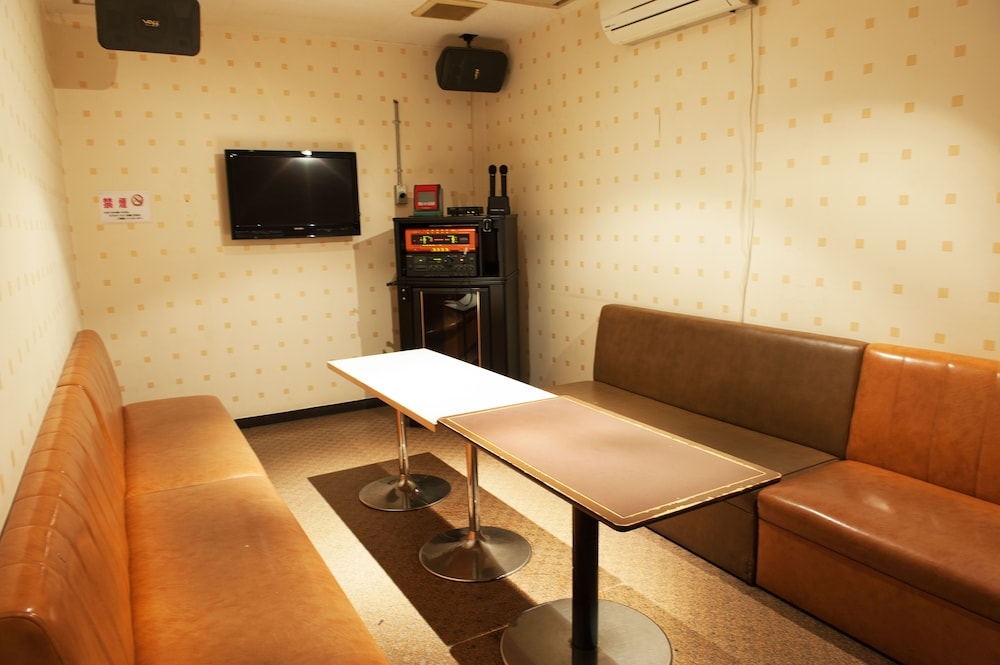 カラオケ ルーム