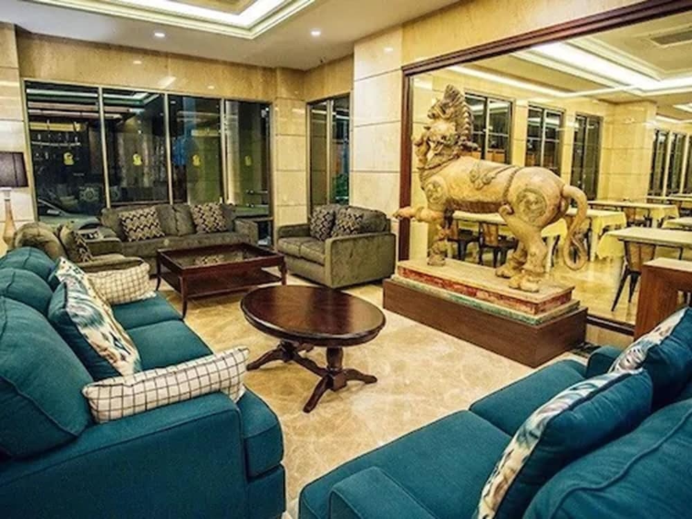 ロビー応接スペース