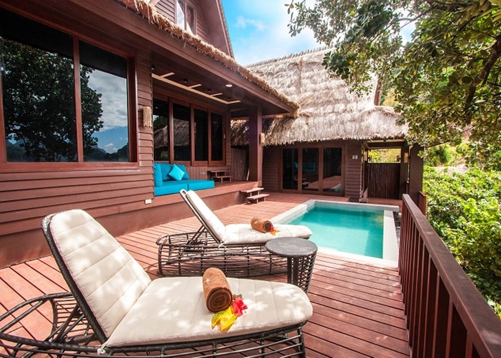 プライベートプール