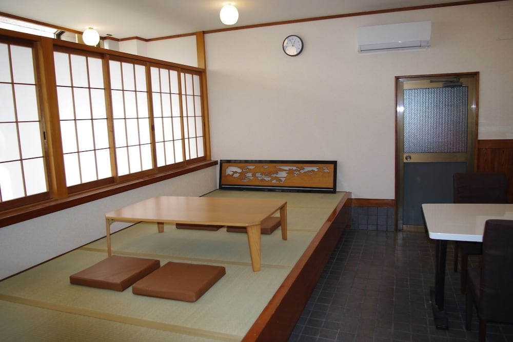 ロビー応接スペース