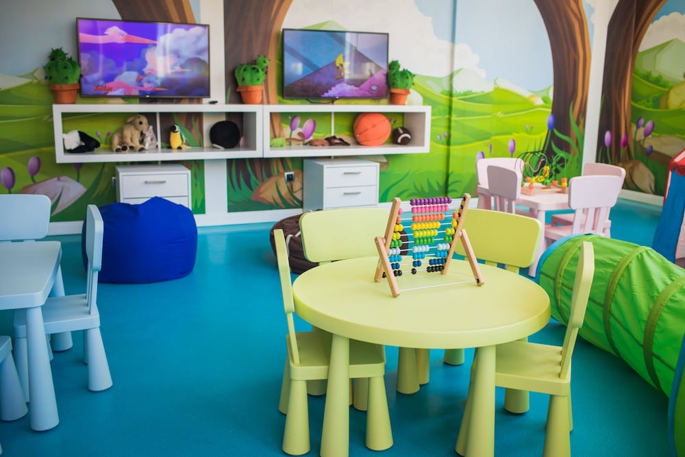 子供用の遊び場 - 屋内