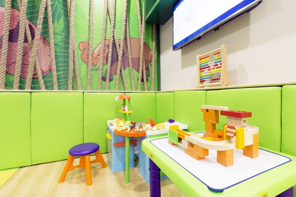 子供用の遊び場 - 屋内