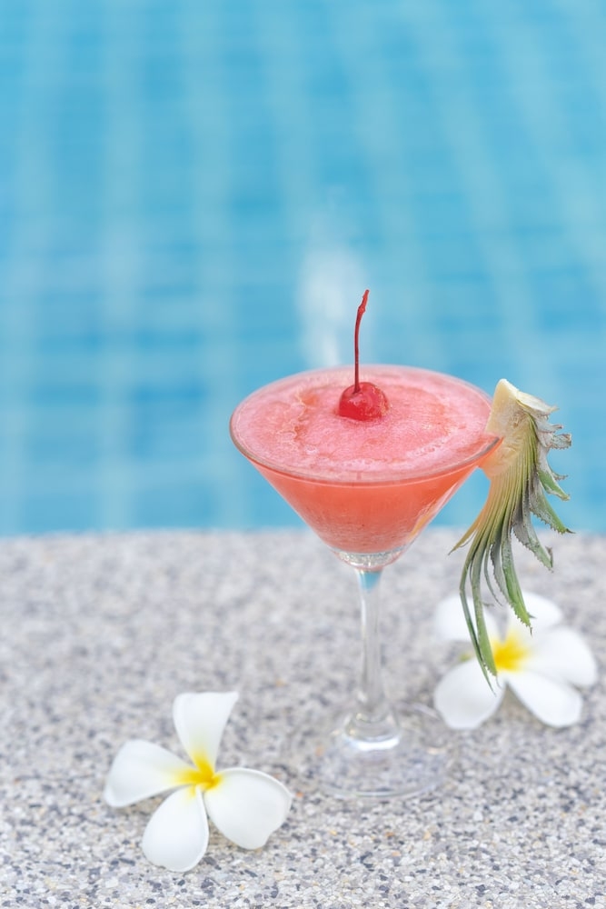 プールサイドバー