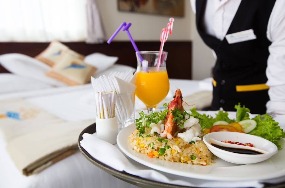 ルームサービス