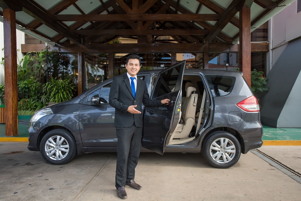 空港シャトルバス