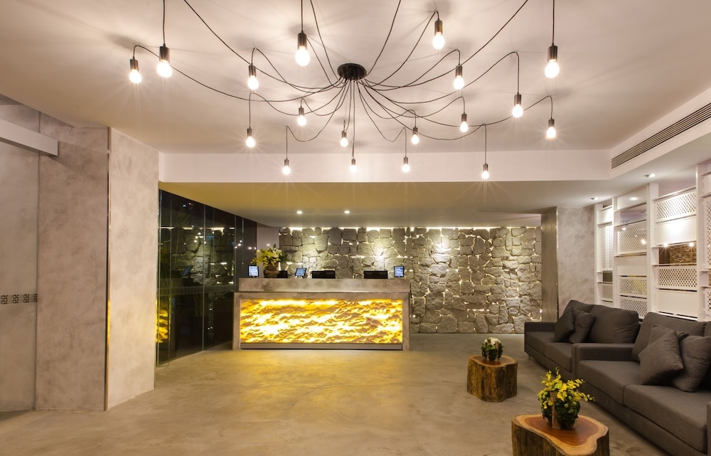 ロビー応接スペース