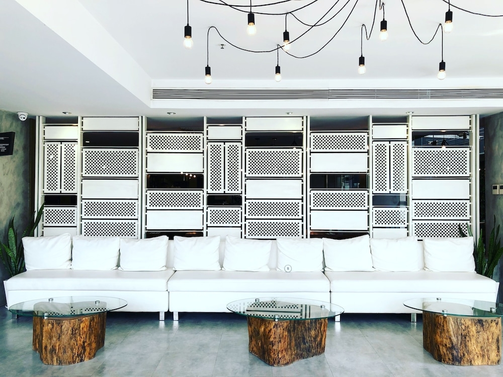 ロビー応接スペース