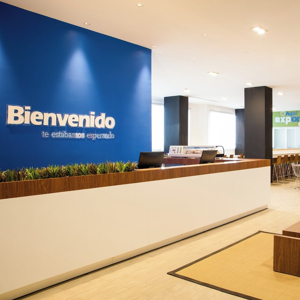 ロビーラウンジ