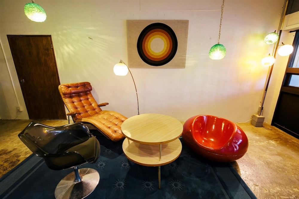 ロビーラウンジ