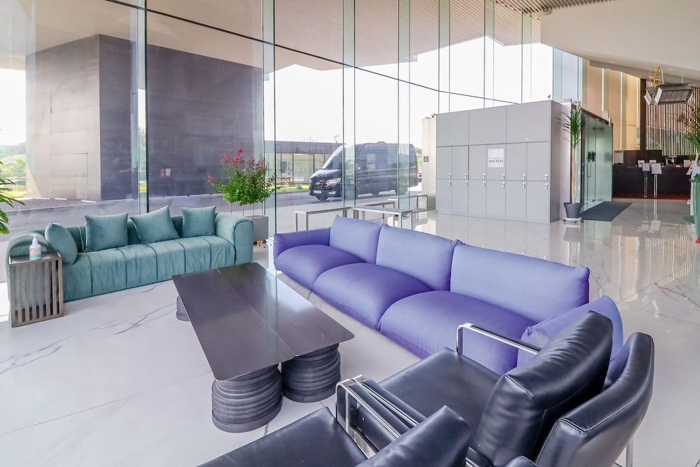 ロビー応接スペース