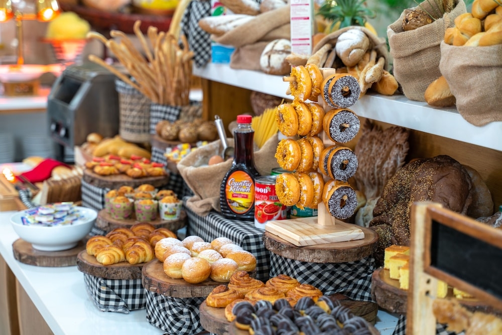 朝食ビュッフェ