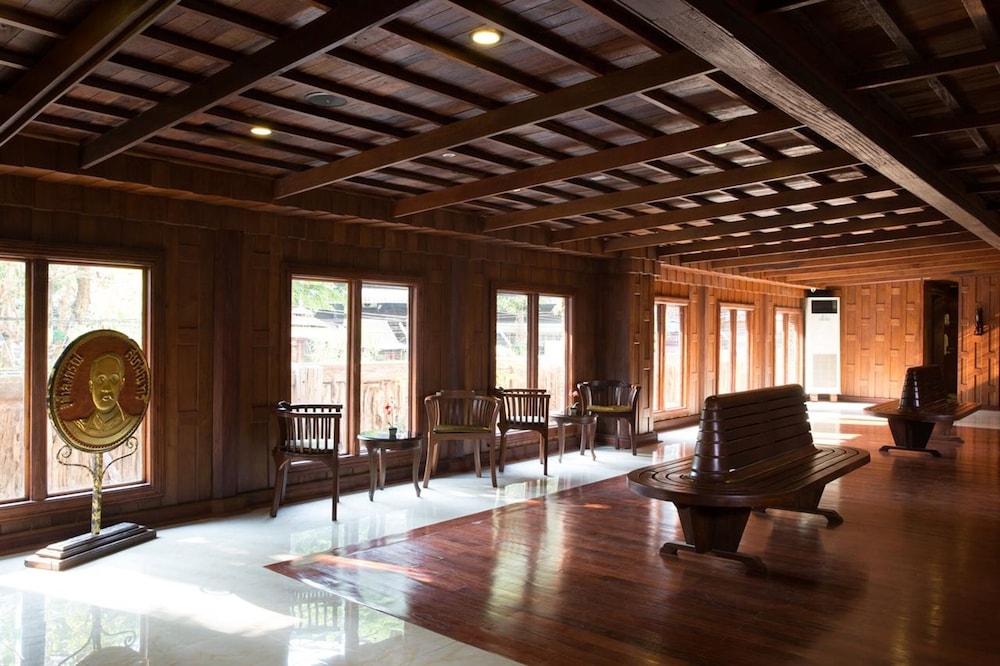 ロビー応接スペース