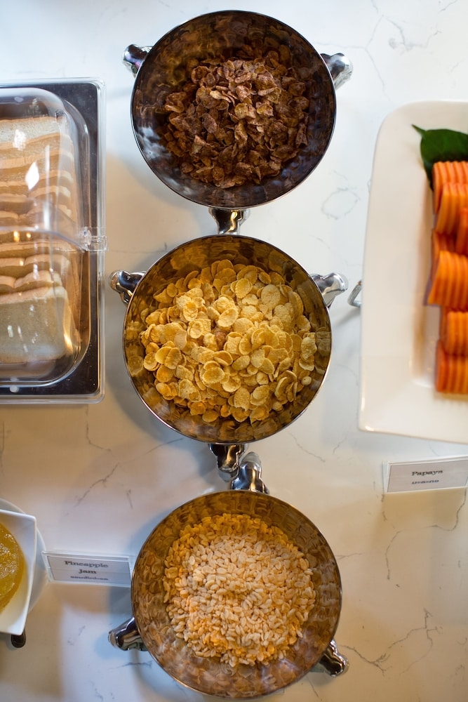 朝食ビュッフェ