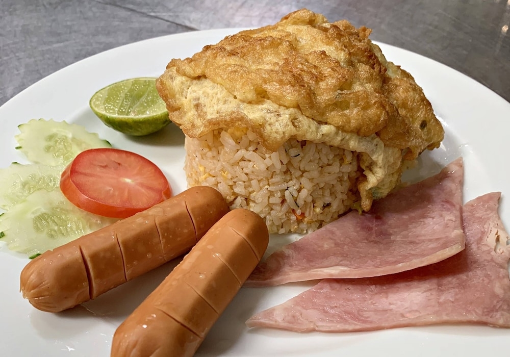 客室内のダイニングエリア