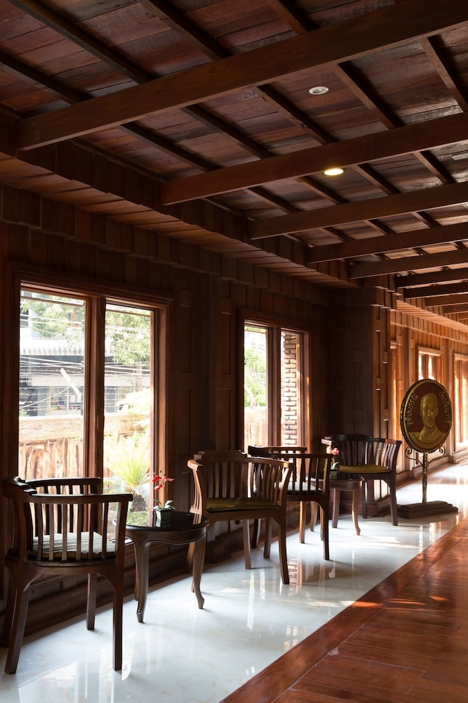 ロビー応接スペース