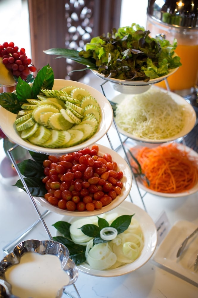 朝食ビュッフェ