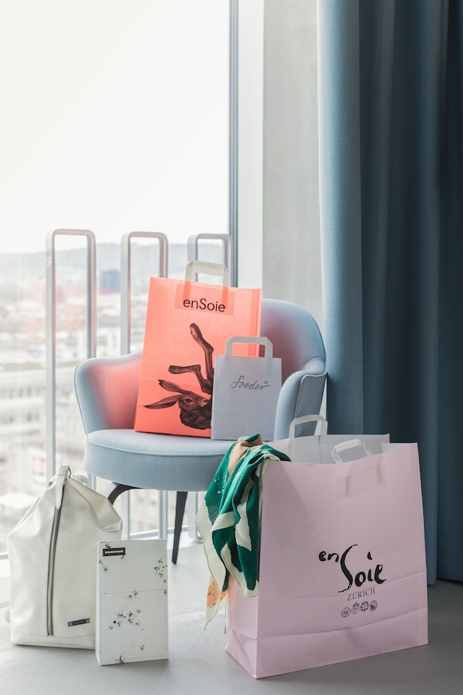 ショッピングモール