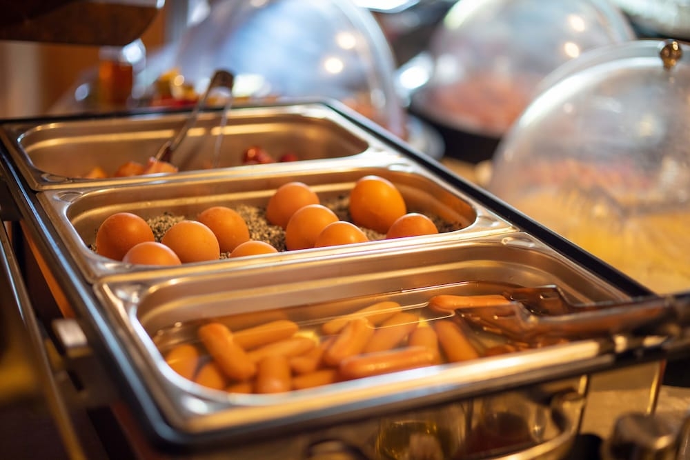 朝食ビュッフェ