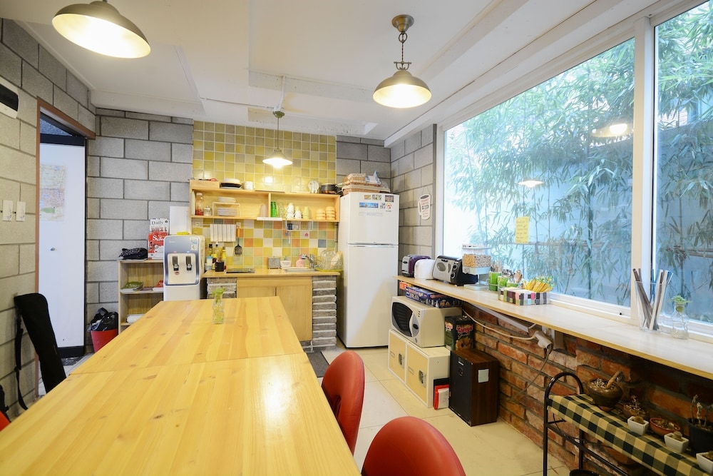 ロビー応接スペース